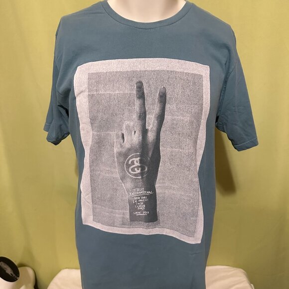 Stussy International New York LA Tokyo London Paris Men's Green T Shirt Medium